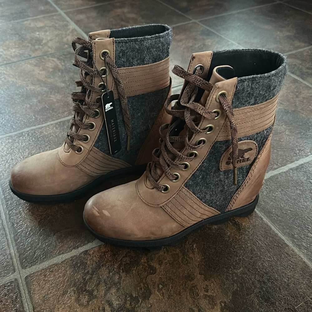 SOREL Lexie Wedge Bootie